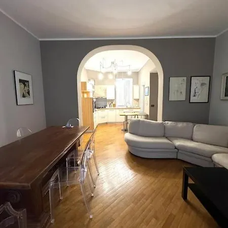 Apartment In Luxury District